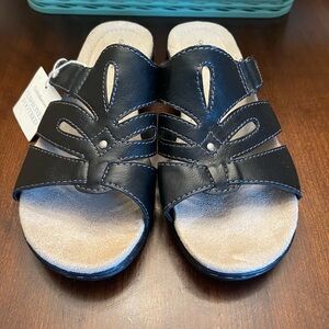 NWT Croft & Barrow® Women's Sandals